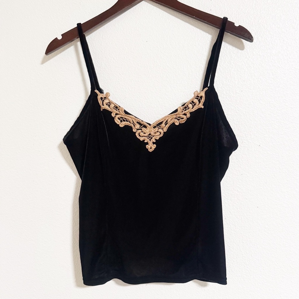 Delicates Y2K 90s Velvet Crop Tank